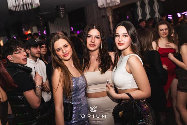 TAYLOR MEGA all'Opium Club, discoteca di Pordenone &ndash; foto 40