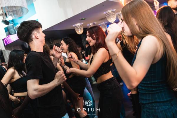 TAYLOR MEGA all'Opium Club, discoteca di Pordenone &ndash; foto 11