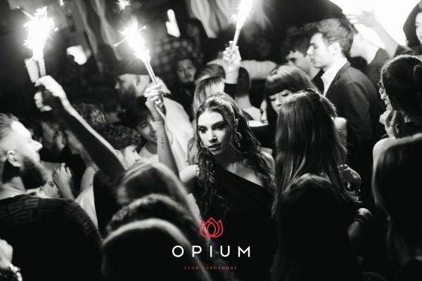 Senorita all'Opium Club, discoteca di Pordenone &ndash; foto 21