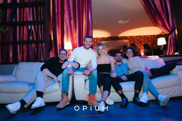 Senorita all'Opium Club, discoteca di Pordenone &ndash; foto 50