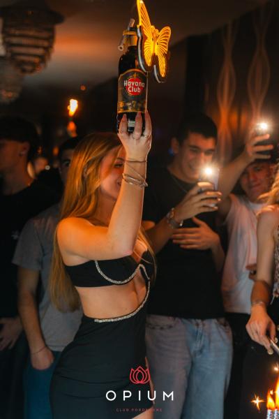 Nerissima Serpe all'Opium Club, discoteca di Pordenone &ndash; foto 5