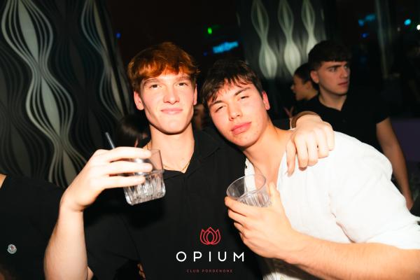 Nerissima Serpe all'Opium Club, discoteca di Pordenone &ndash; foto 30