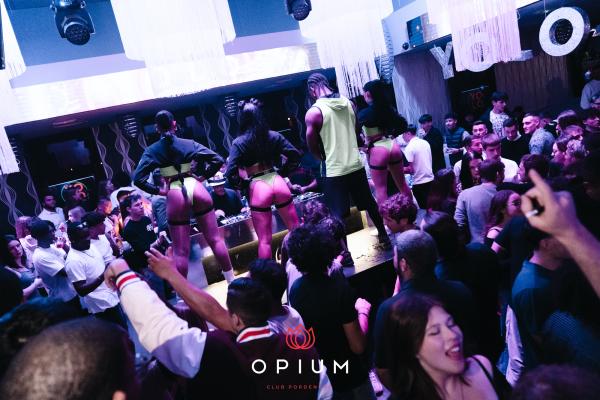 YOLO all'Opium Club, discoteca di Pordenone &ndash; foto 27