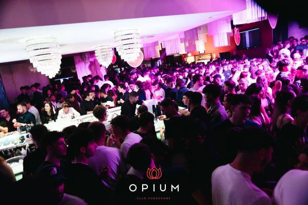 Lok3ra all'Opium Club, discoteca di Pordenone &ndash; foto 75