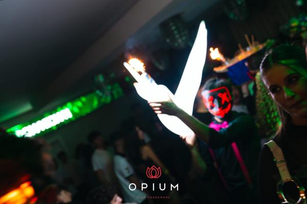 Low Red all'Opium Club, discoteca di Pordenone &ndash; foto 2