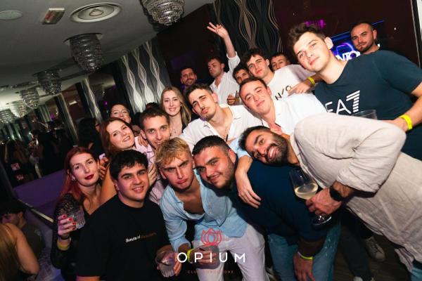 Low Red all'Opium Club, discoteca di Pordenone &ndash; foto 9