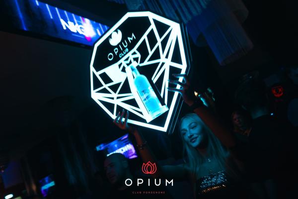 Low Red all'Opium Club, discoteca di Pordenone &ndash; foto 12