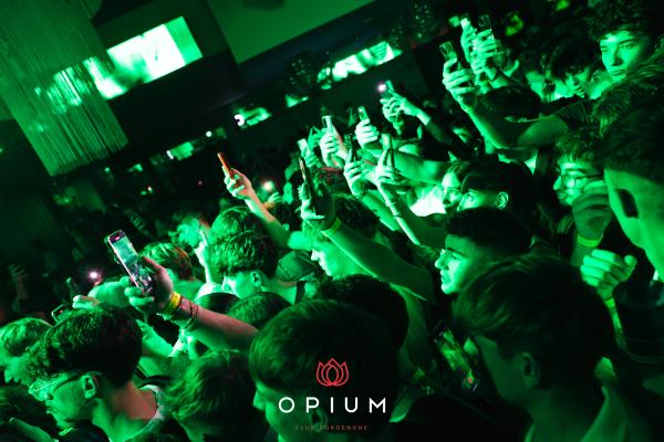 Low Red all'Opium Club, discoteca di Pordenone &ndash; foto 54