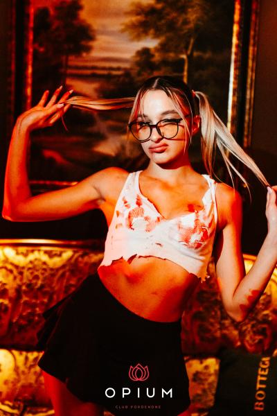 Halloween Italiano all'Opium Club, discoteca di Pordenone &ndash; foto 27