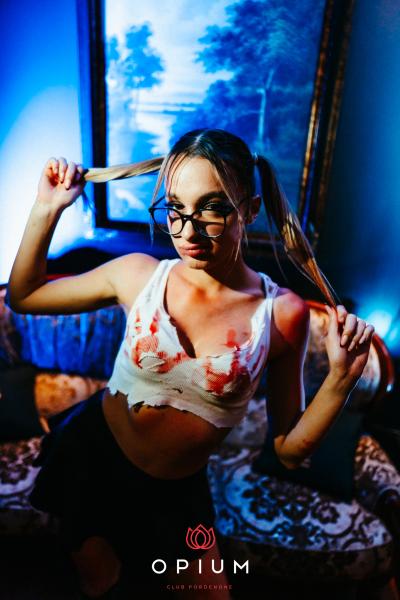 Halloween Italiano all'Opium Club, discoteca di Pordenone &ndash; foto 29