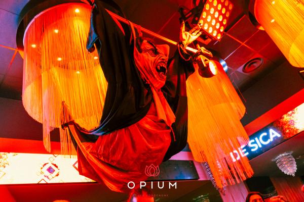 Halloween Italiano all'Opium Club, discoteca di Pordenone &ndash; foto 58