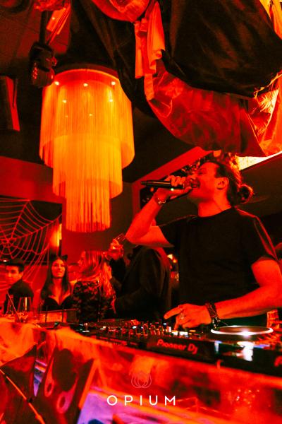 Halloween Italiano all'Opium Club, discoteca di Pordenone &ndash; foto 61