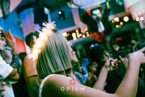 Halloween Italiano all'Opium Club, discoteca di Pordenone &ndash; foto 77