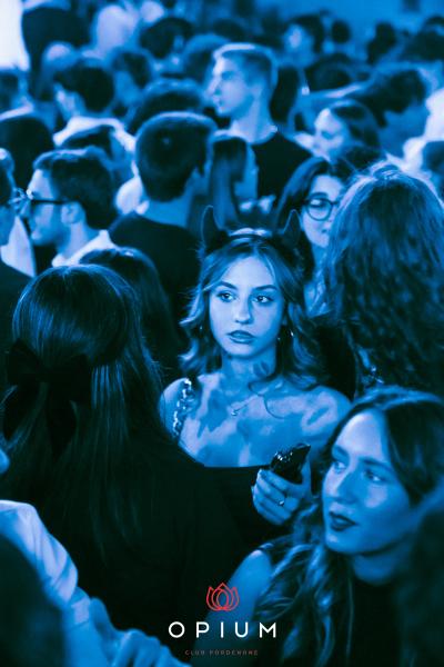 Halloween Italiano all'Opium Club, discoteca di Pordenone &ndash; foto 82