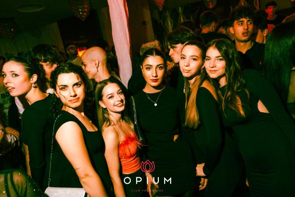 Halloween Italiano all'Opium Club, discoteca di Pordenone &ndash; foto 101