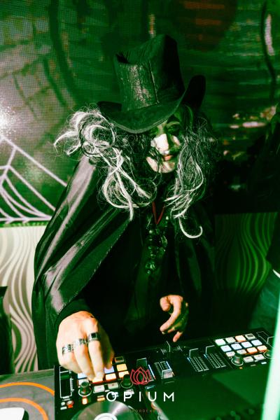 Halloween Italiano all'Opium Club, discoteca di Pordenone &ndash; foto 138