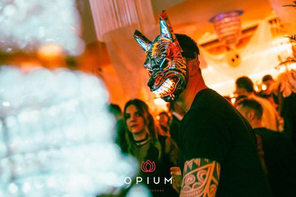 Halloween Italiano all'Opium Club, discoteca di Pordenone &ndash; foto 142