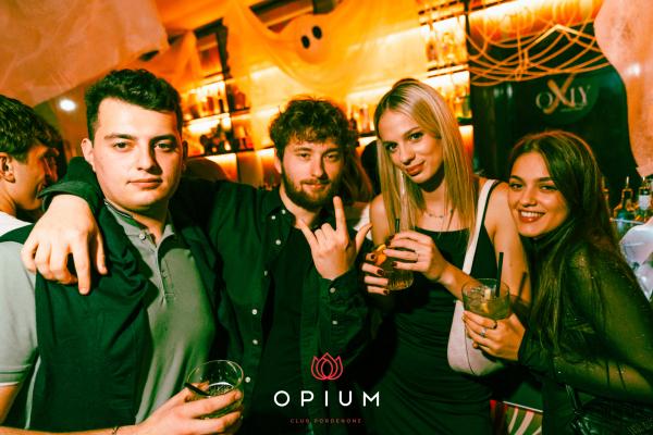Halloween Italiano all'Opium Club, discoteca di Pordenone &ndash; foto 145