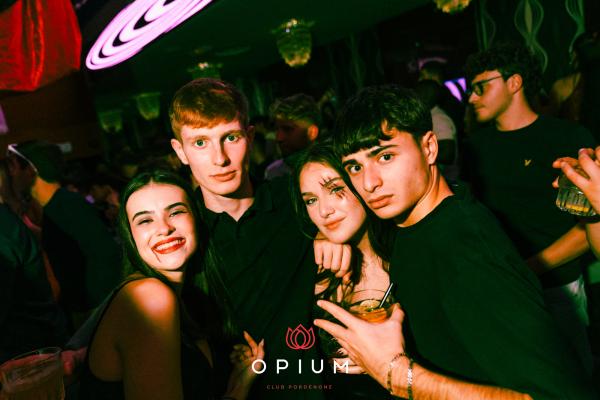 Halloween Italiano all'Opium Club, discoteca di Pordenone &ndash; foto 166