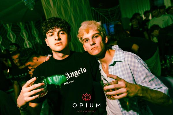 Halloween Italiano all'Opium Club, discoteca di Pordenone &ndash; foto 167