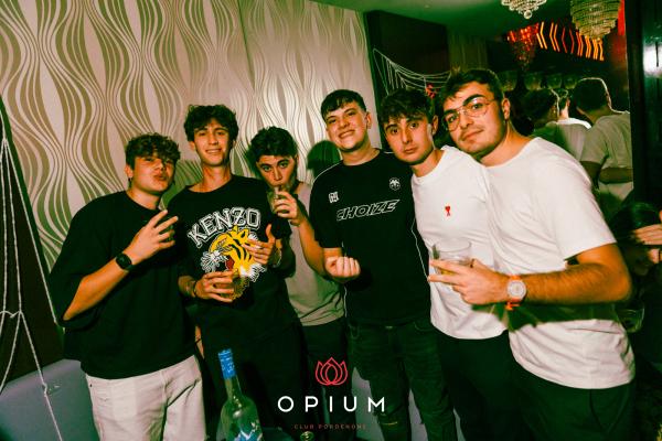 Halloween Italiano all'Opium Club, discoteca di Pordenone &ndash; foto 172