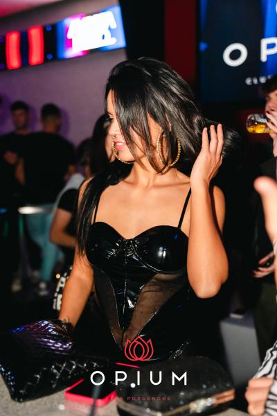 Opening all'Opium Club, discoteca di Pordenone &ndash; foto 27