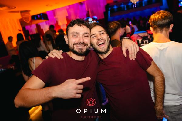 Opening all'Opium Club, discoteca di Pordenone &ndash; foto 30