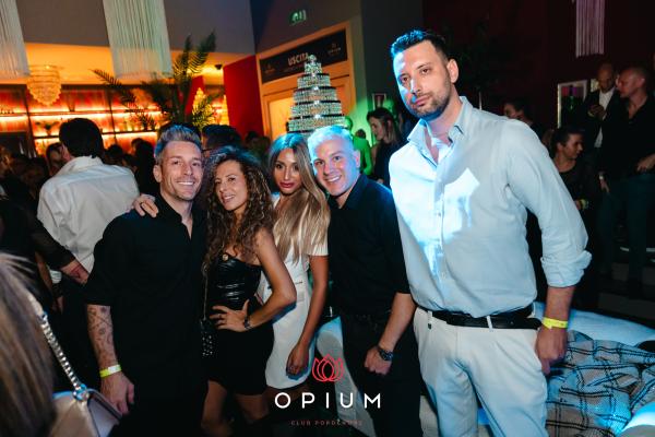 Opening all'Opium Club, discoteca di Pordenone &ndash; foto 45