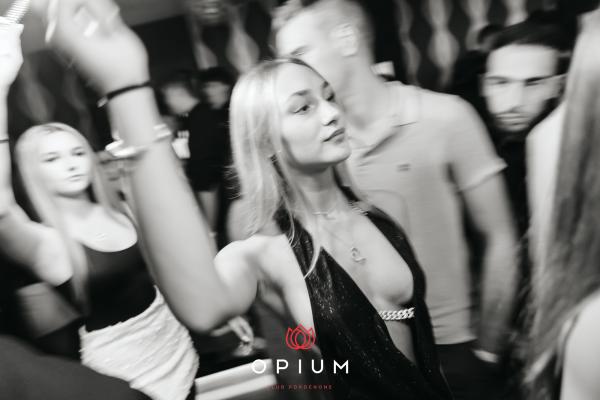 Opening all'Opium Club, discoteca di Pordenone &ndash; foto 49