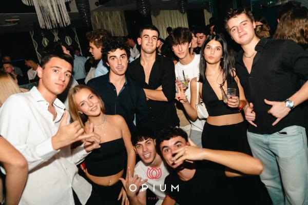 Opening all'Opium Club, discoteca di Pordenone &ndash; foto 59