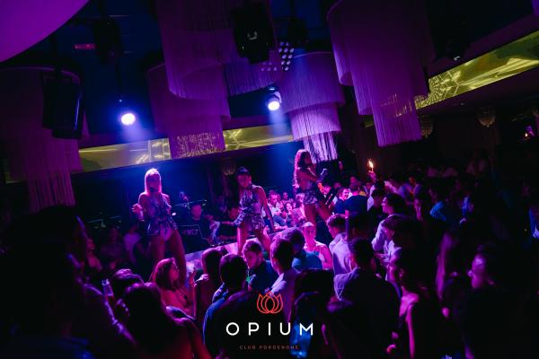 Opening all'Opium Club, discoteca di Pordenone &ndash; foto 69