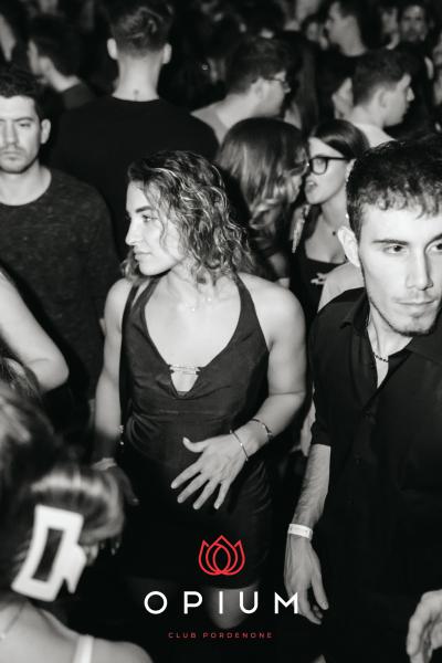 Opening all'Opium Club, discoteca di Pordenone &ndash; foto 86