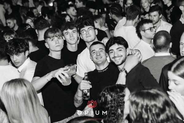 Opening all'Opium Club, discoteca di Pordenone &ndash; foto 87