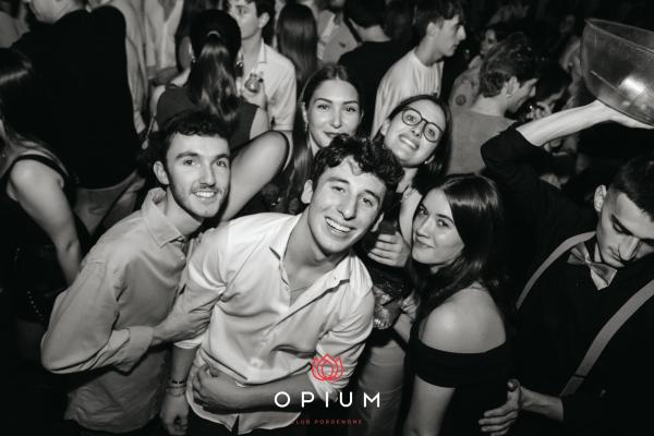 Opening all'Opium Club, discoteca di Pordenone &ndash; foto 88