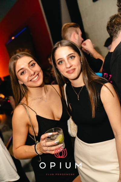 Opening all'Opium Club, discoteca di Pordenone &ndash; foto 128
