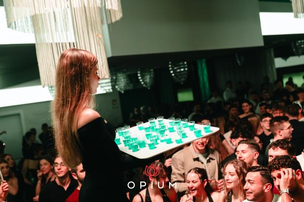 Opening all'Opium Club, discoteca di Pordenone &ndash; foto 170