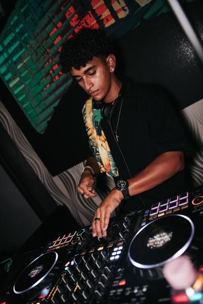 Opening Act all'Opium Club, discoteca di Pordenone &ndash; foto 70