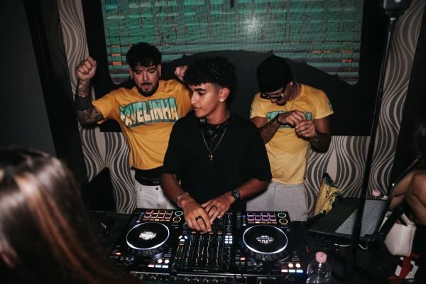 Opening Act all'Opium Club, discoteca di Pordenone &ndash; foto 71