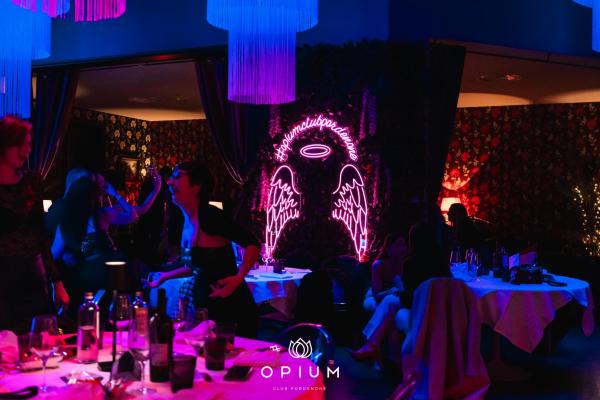 100 giorni all'Opium Club, discoteca di Pordenone &ndash; foto 176