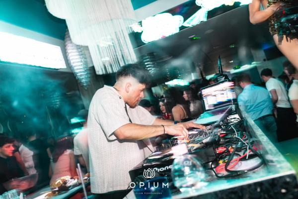 100 giorni all'Opium Club, discoteca di Pordenone &ndash; foto 38