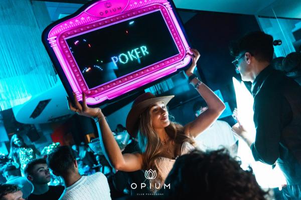 100 giorni all'Opium Club, discoteca di Pordenone &ndash; foto 64