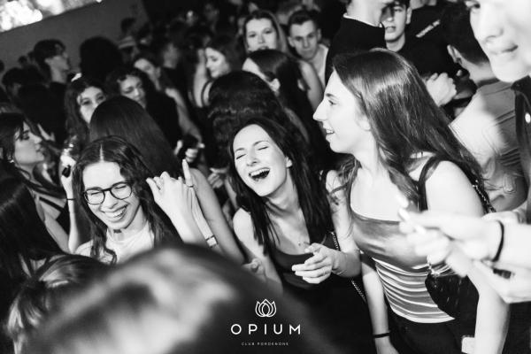 100 giorni all'Opium Club, discoteca di Pordenone &ndash; foto 94