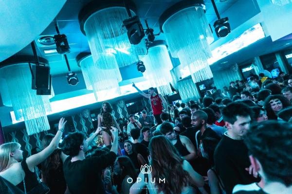 100 giorni all'Opium Club, discoteca di Pordenone &ndash; foto 132