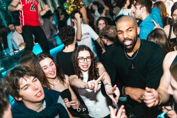 100 giorni all'Opium Club, discoteca di Pordenone &ndash; foto 146