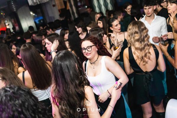 100 giorni all'Opium Club, discoteca di Pordenone &ndash; foto 166