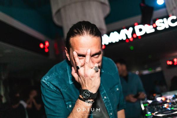 CARNEVALE ITALIANO all'Opium Club, discoteca di Pordenone &ndash; foto 2