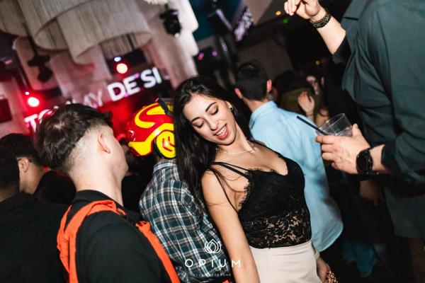CARNEVALE ITALIANO all'Opium Club, discoteca di Pordenone &ndash; foto 8