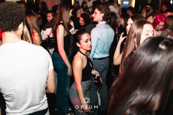 CARNEVALE ITALIANO all'Opium Club, discoteca di Pordenone &ndash; foto 18