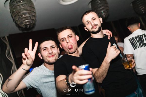 CARNEVALE ITALIANO all'Opium Club, discoteca di Pordenone &ndash; foto 20