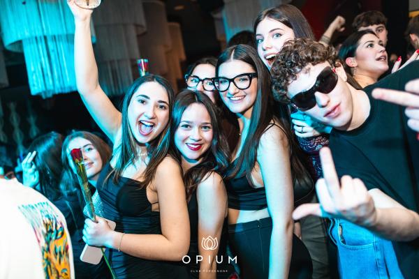 2000 HIT all'Opium Club, discoteca di Pordenone &ndash; foto 42